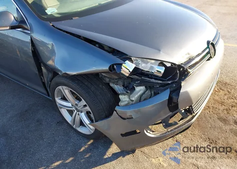 2013 Volkswagen Jetta Sportwagen 2.0L Tdi from USA, damaged, VIN 3VWPL7AJ0DM667298